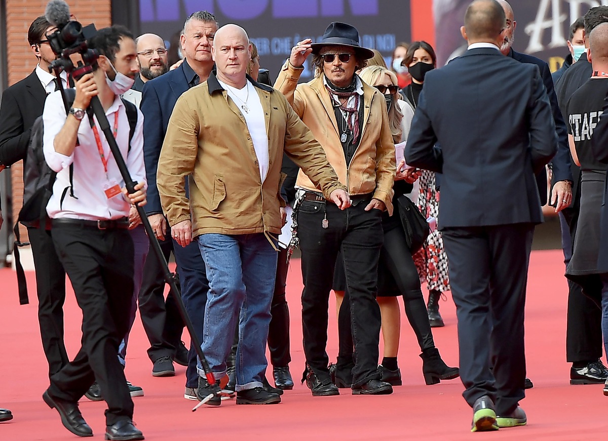 Johnny Depp alla Festa del Cinema: fan in delirio
