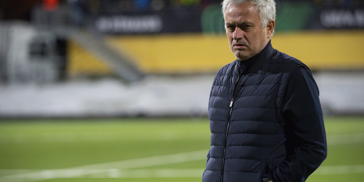 Mourinho: "Alcuni giocatori hanno dei limiti, giocherei sempre con gli stessi 11"