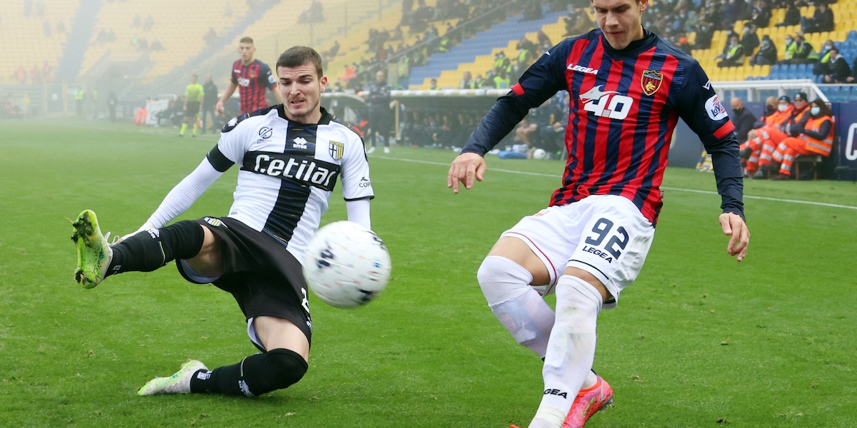 Serie B, il Parma rallenta in casa. Colpo Cremonese a Reggio Calabria