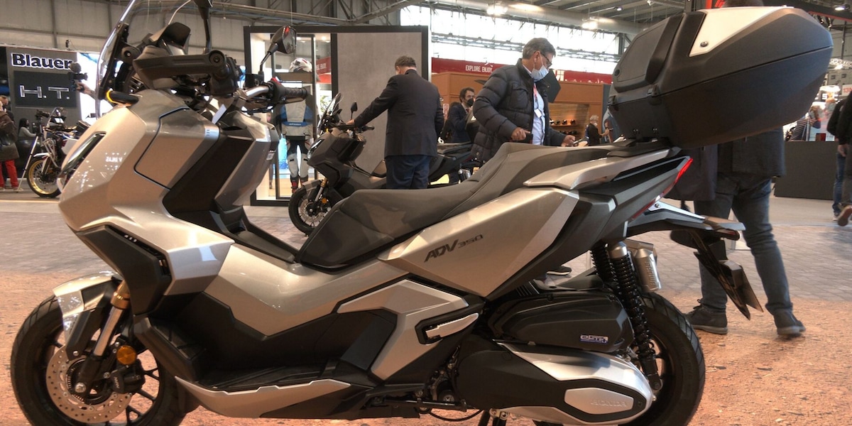 Honda ADV350: il maxi scooter oltre i confini della città