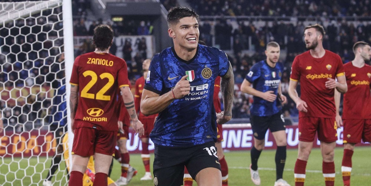 Inter, distrazione muscolare per Correa