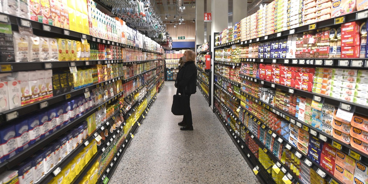 Bonus Natale da 1400 euro a famiglia: cos'è e come richiederlo
