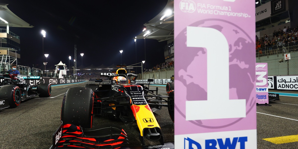 F1, Verstappen: "Mercedes forte, ma la pole è quello che volevamo"