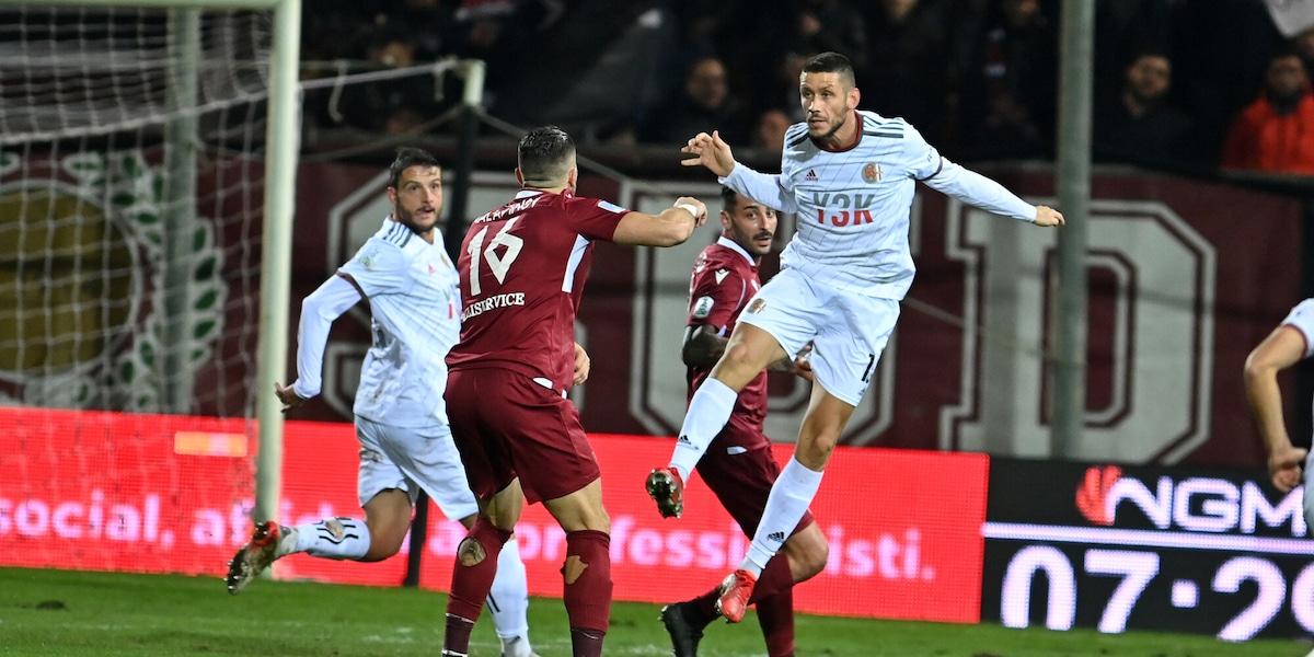 Serie B, Corazza e Lunetta stendono la Reggina, al quinto ko di fila