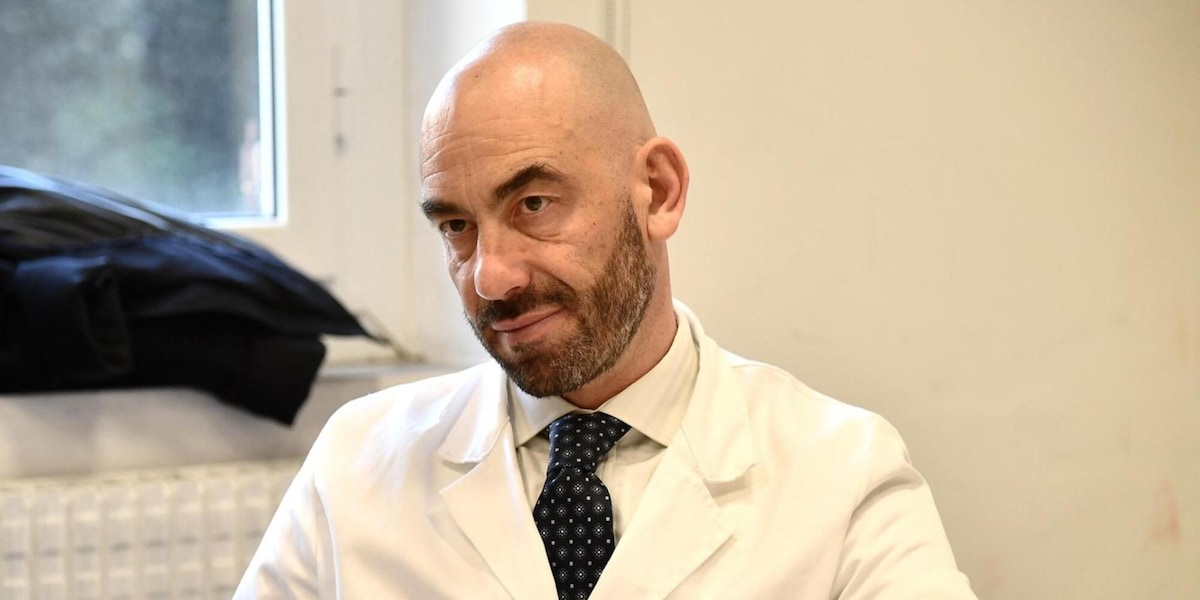 Bisogna aspettare due ore per il bagno dopo aver mangiato? La risposta di Bassetti