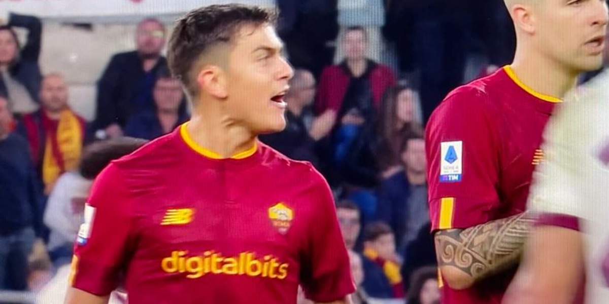 Dybala furioso, la frase urlata all'arbitro durante Roma-Torino