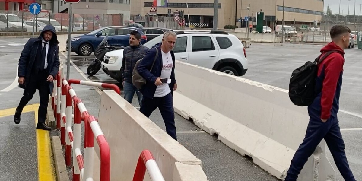 La Roma parte per il Giappone: assenti Karsdorp e Cristante. C’è Pellegrini