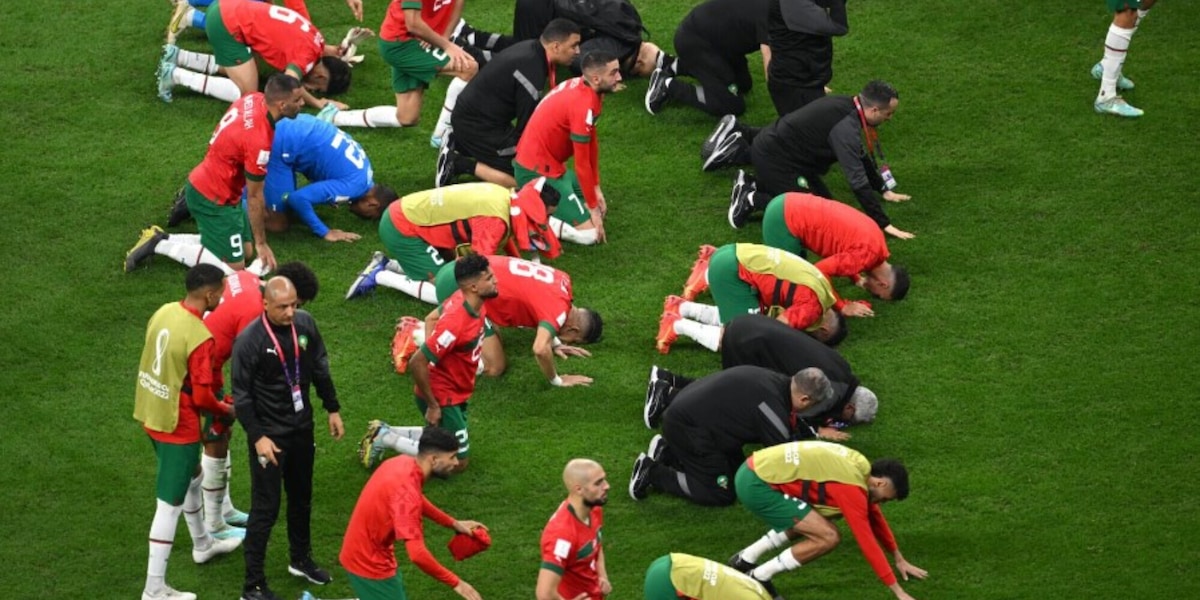 Il bellissimo gesto del Marocco dopo la semifinale persa contro la Francia: il significato