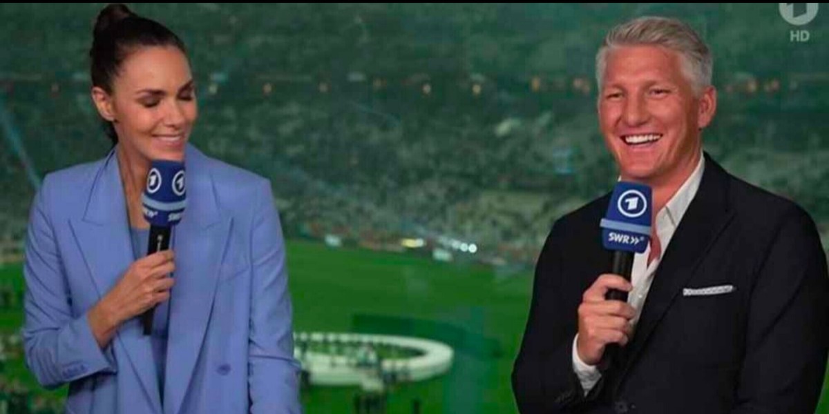 L'imbarazzante momento di Schweinsteiger in diretta con la conduttrice tv: "Hai una moglie..."