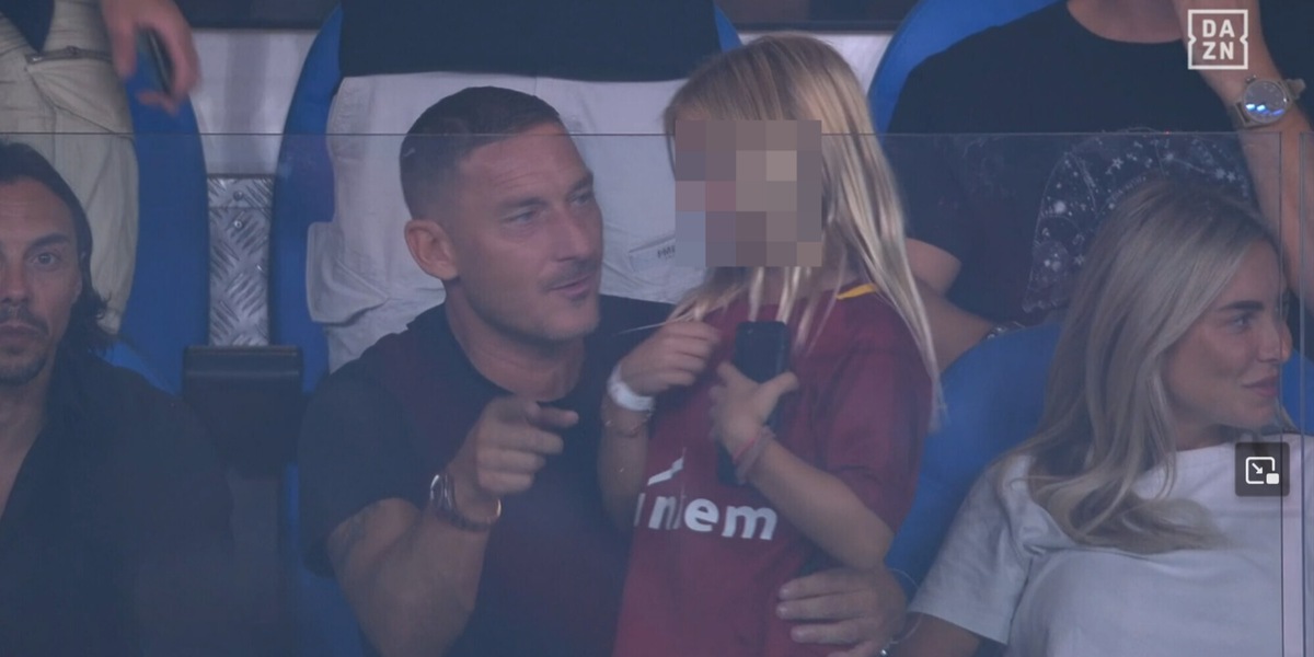 Retroscena Isabel Totti, ecco perché a Genova indossa una maglia speciale