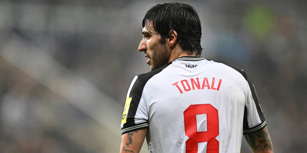 Tonali e lo stop scommesse, può giocare da squalificato? C'è un precedente