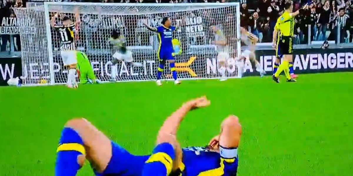 Faraoni insultato: i tifosi non gli perdonano il gesto durante Juve-Verona