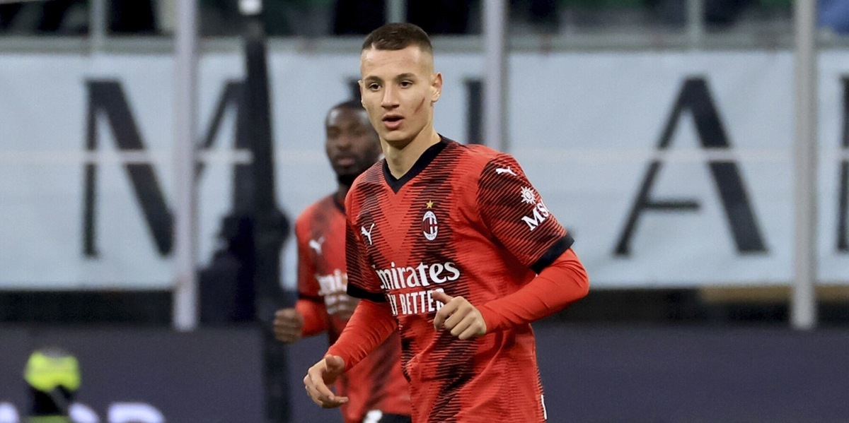 Milan-Fiorentina, Camarda in campo a 15 anni e 8 mesi: record storico in Serie A