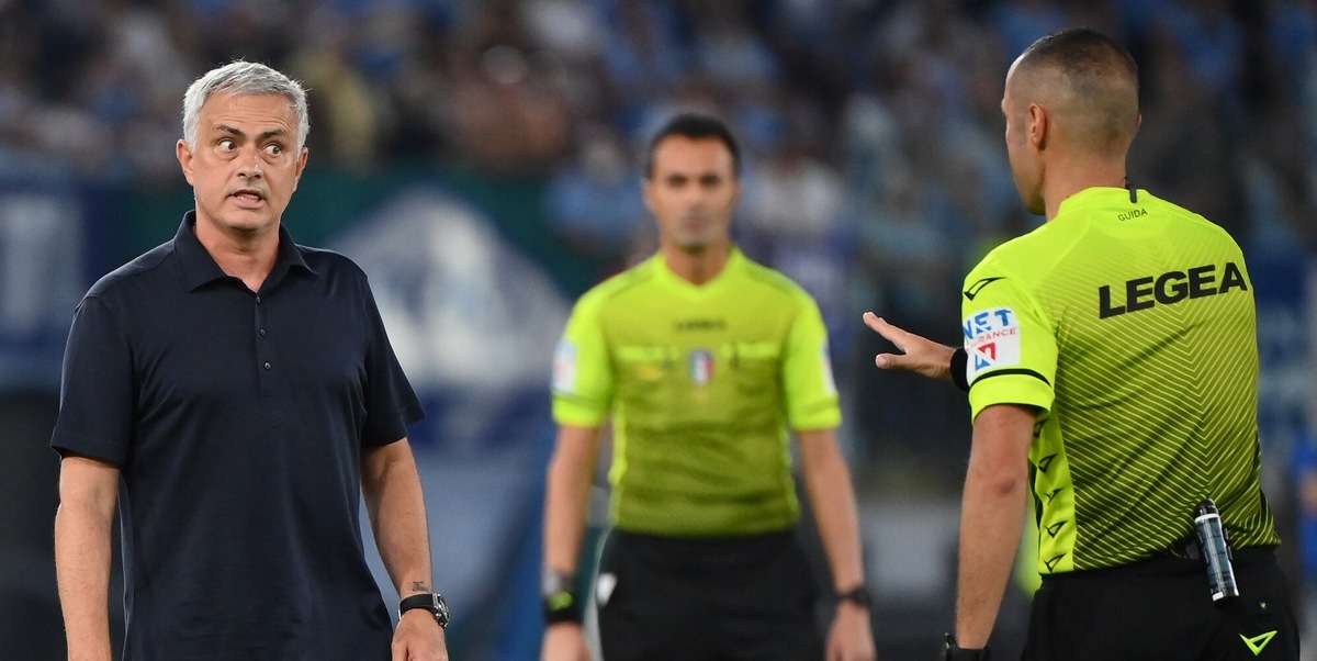 L'ira di Mourinho e della Roma: ecco il dossier sugli arbitri