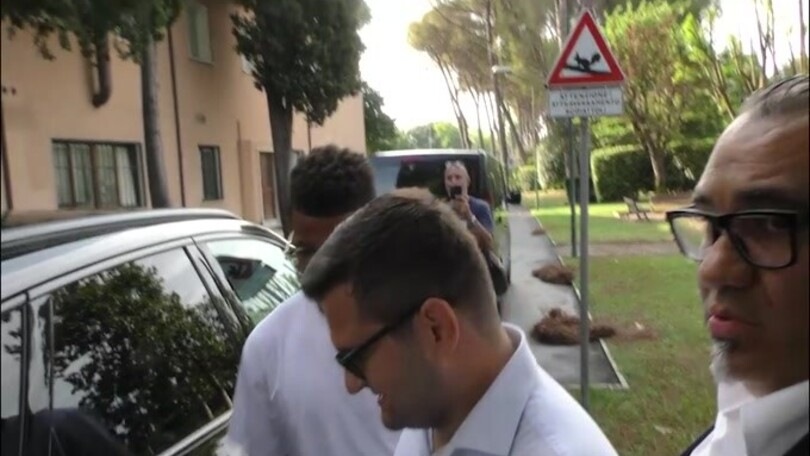 Napoli, ecco Neres: visite mediche per l'attaccante