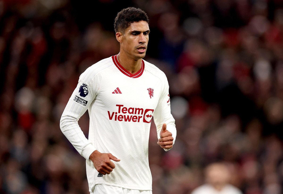 Non solo Varane dice addio al calcio: tutti i giocatori ritirati nel 2024