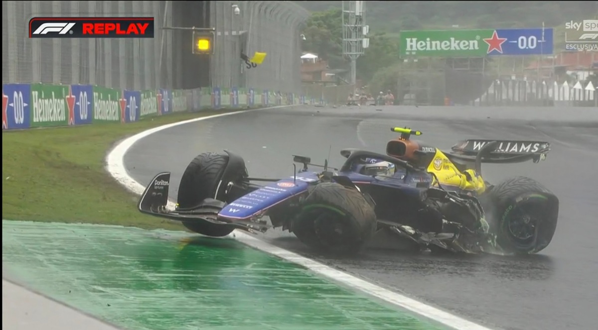 Gp Brasile, diluvio in pista a Interlagos: brutto incidente per Colapinto. La sequenza