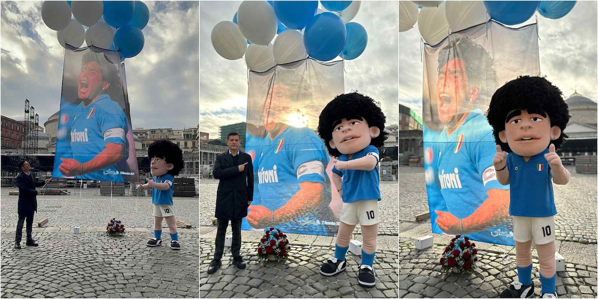 Maradona eterno, palloncini nel cielo a Piazza del Plebiscito: il ricordo da brividi