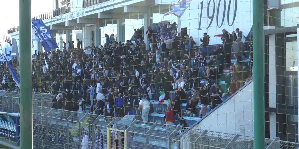 Il Casms chiede di vietare le trasferte ai tifosi di Roma e Lazio