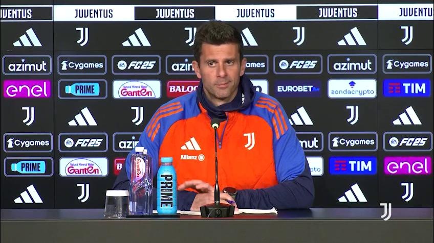Thiago Motta al giornalista: "C'è qualcosa di positivo nella tua domanda?"