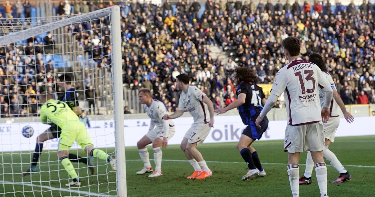 Serie B, Salernitana e Palermo sconfitte. Il Catanzaro sbanca Brescia