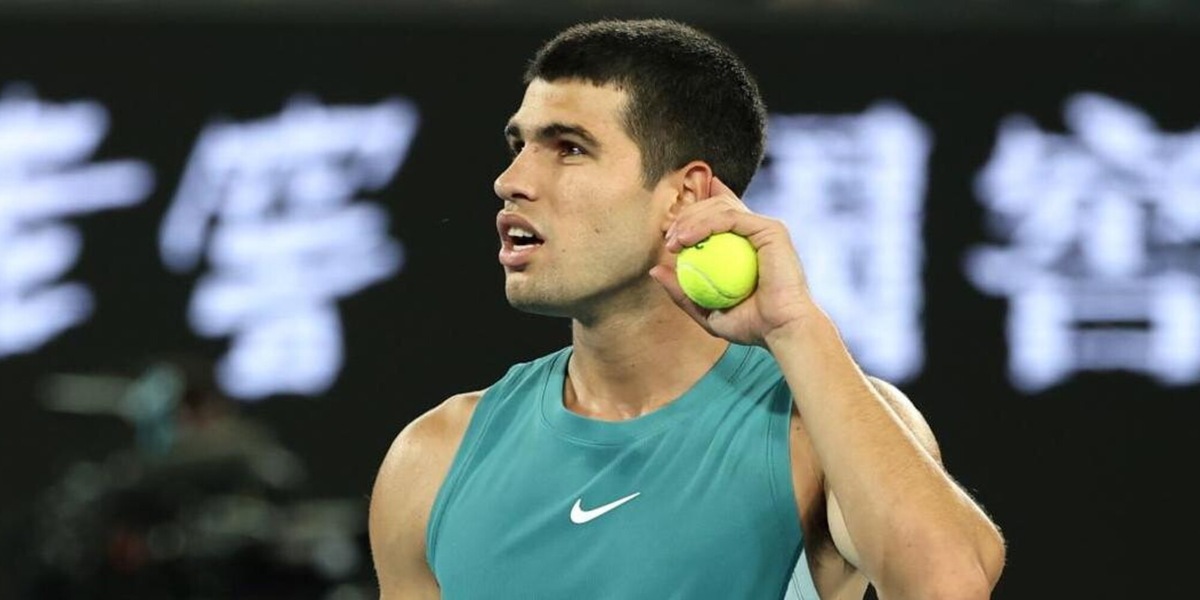 Alcaraz a Doha, l'assenza di Sinner e la sfida a Djokovic: "Il mio obiettivo è…"