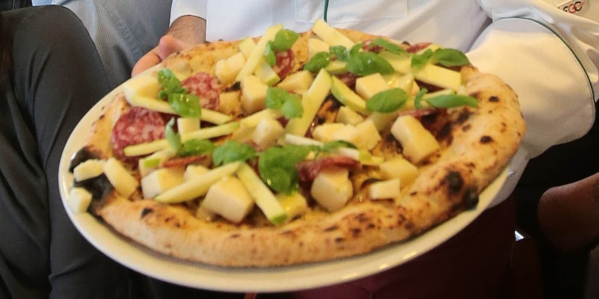Cosa succede al corpo se si mangia pizza tutti i giorni