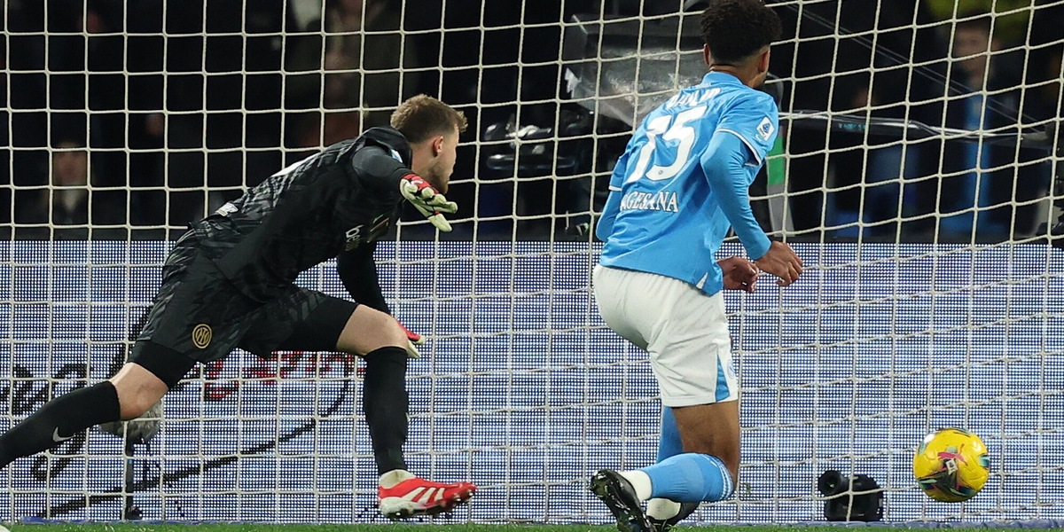 Billing tiene in piedi il Napoli, all'Inter non basta Dimarco: la corsa scudetto resta apertissima. Rivivi la diretta