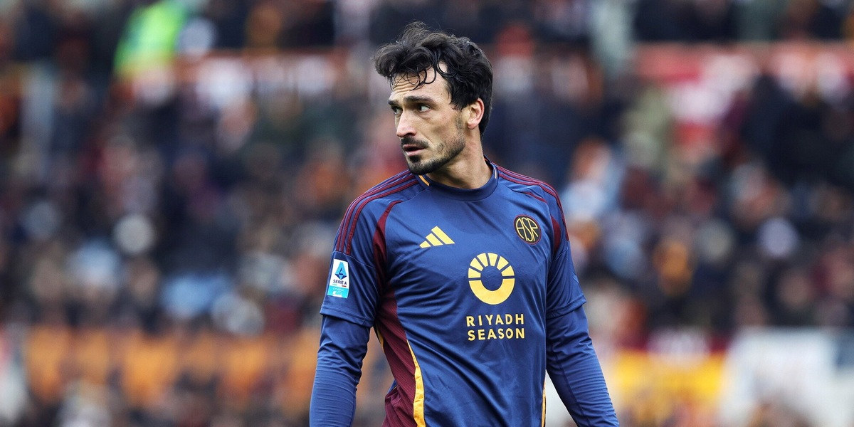 Hummels punge: perché adesso l'addio alla Roma è più vicino