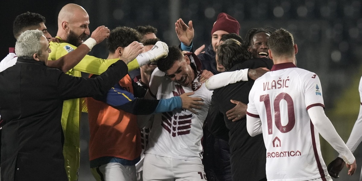 Pronostico Toro-Empoli, all'andata fu decisivo Che Adams da centrocampo. E i bookie...