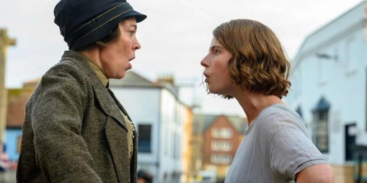 Arriva in prima TV su Sky Cinema una deliziosa black comedy Cattiverie a domicilio