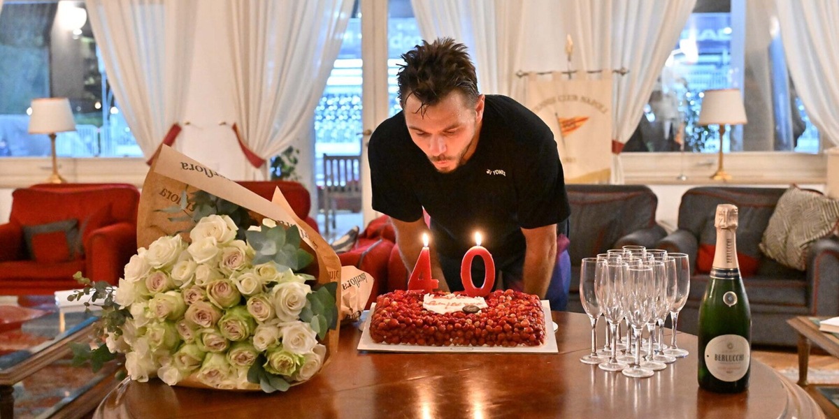 Wawrinka, festa amara per i suoi 40 anni a Napoli