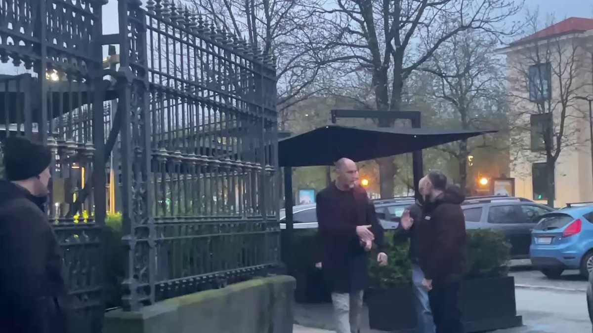 Tudor porta Vlahovic e compagni a cena fuori: le immagini