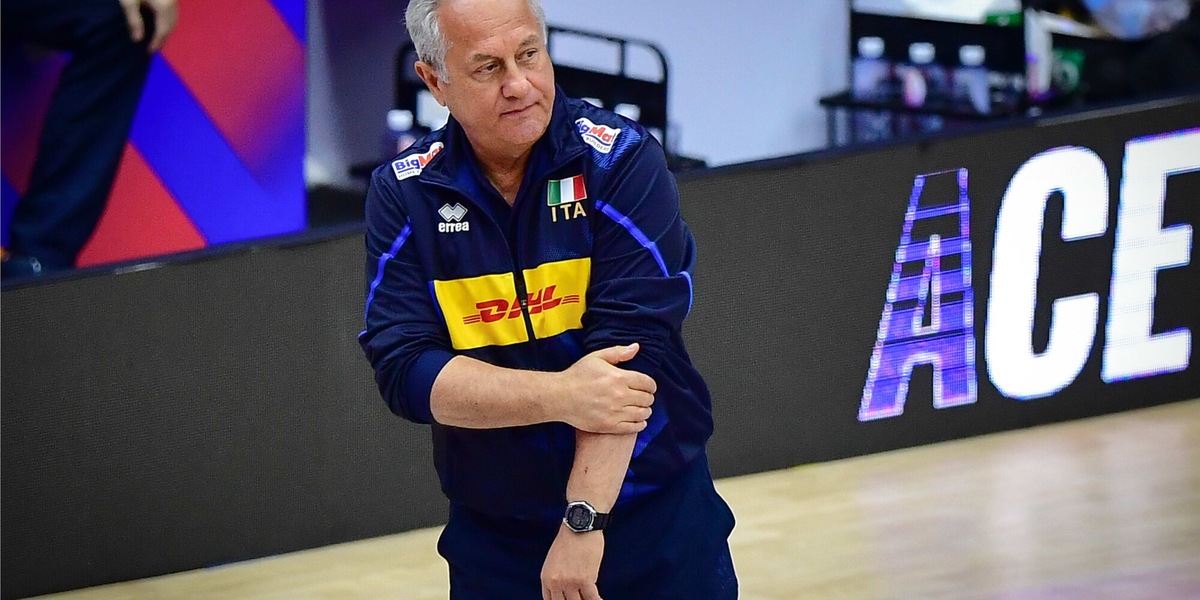 16 azzurre al Centro Pavesi con Velasco