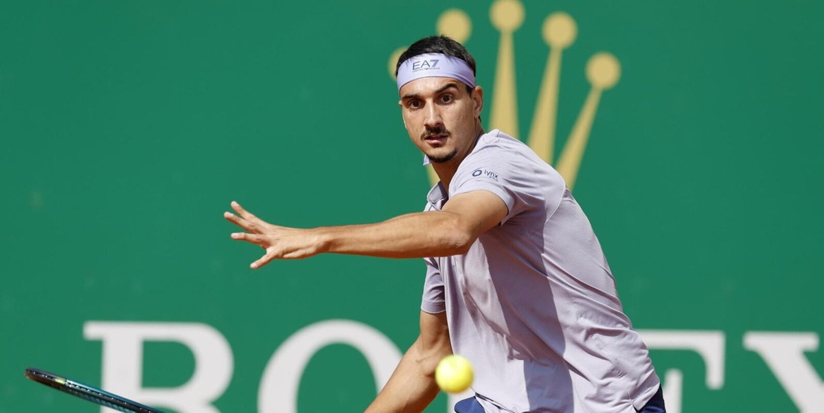 Montecarlo, Sonego out al primo turno: sconfitto in tre set da Martinez