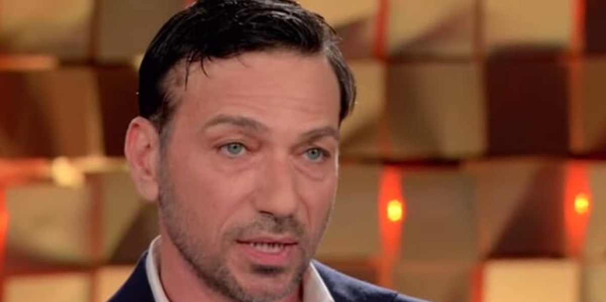 Costantino Vitagliano: "Per la malattia faccio da cavia per cure sperimentali"