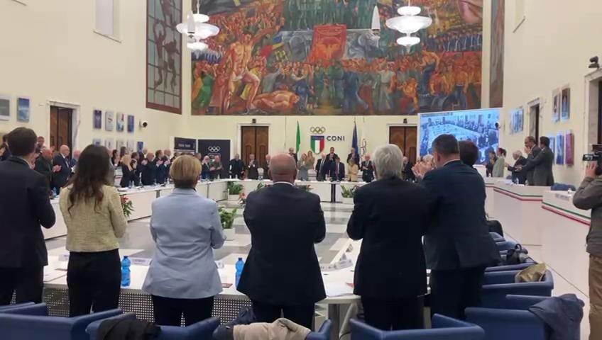 Malagò, standing ovation al consiglio nazionale del Coni