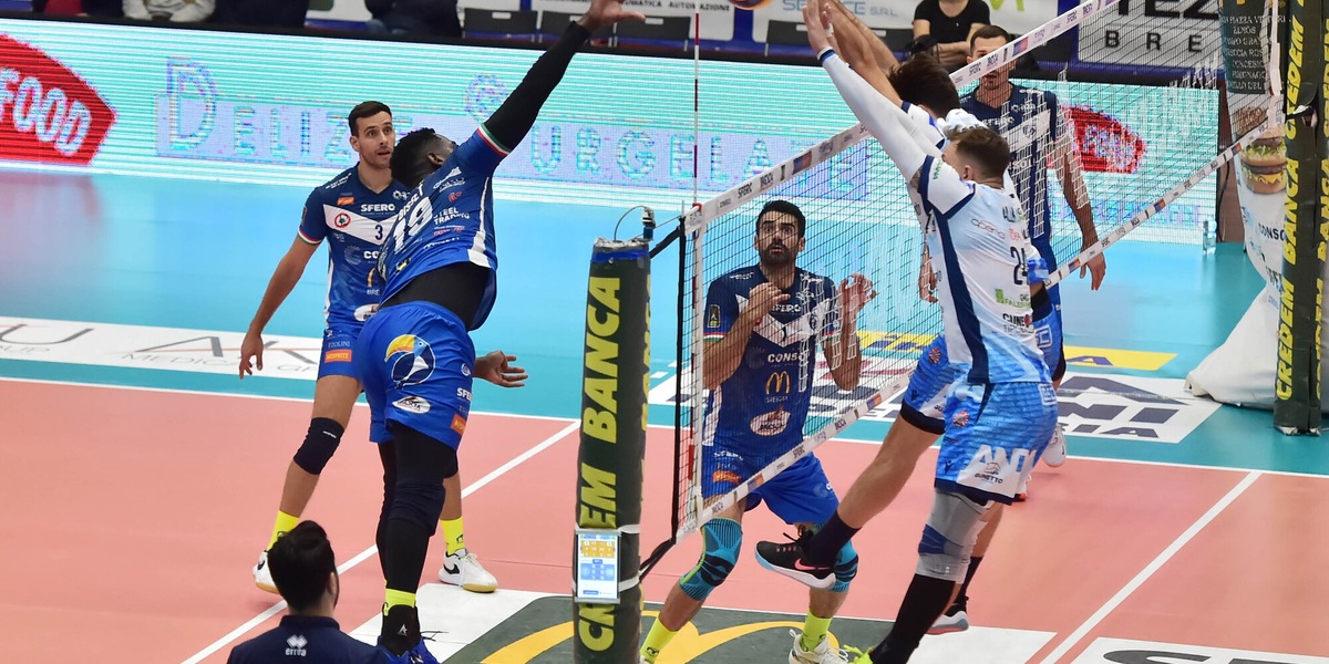 Play Off: Brescia e Cuneo, nel giorno di Pasqua, iniziano la sfida per la Superlega