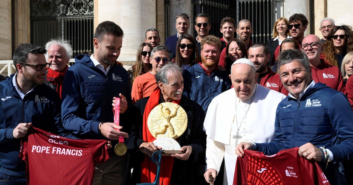 Era grande l'amore di Papa Francesco per i partecipanti della maratona di Roma