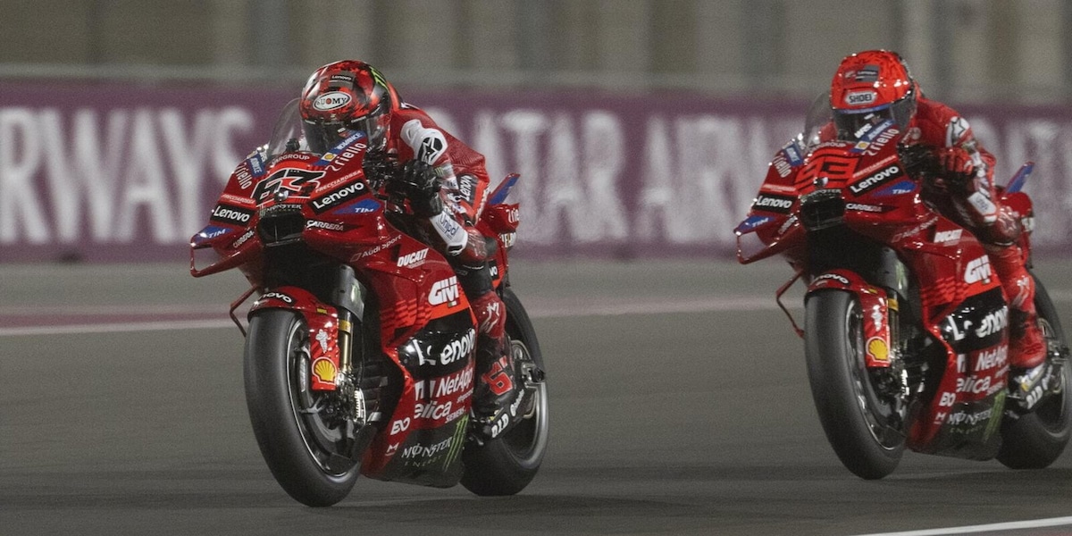MotoGP, Bagnaia provoca Marquez: "Vecchio". Ma poi si spiega meglio