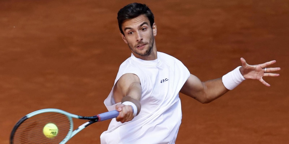 Musetti-Tsitsipas rivivi la diretta Atp Madrid: trionfo dell'azzurro