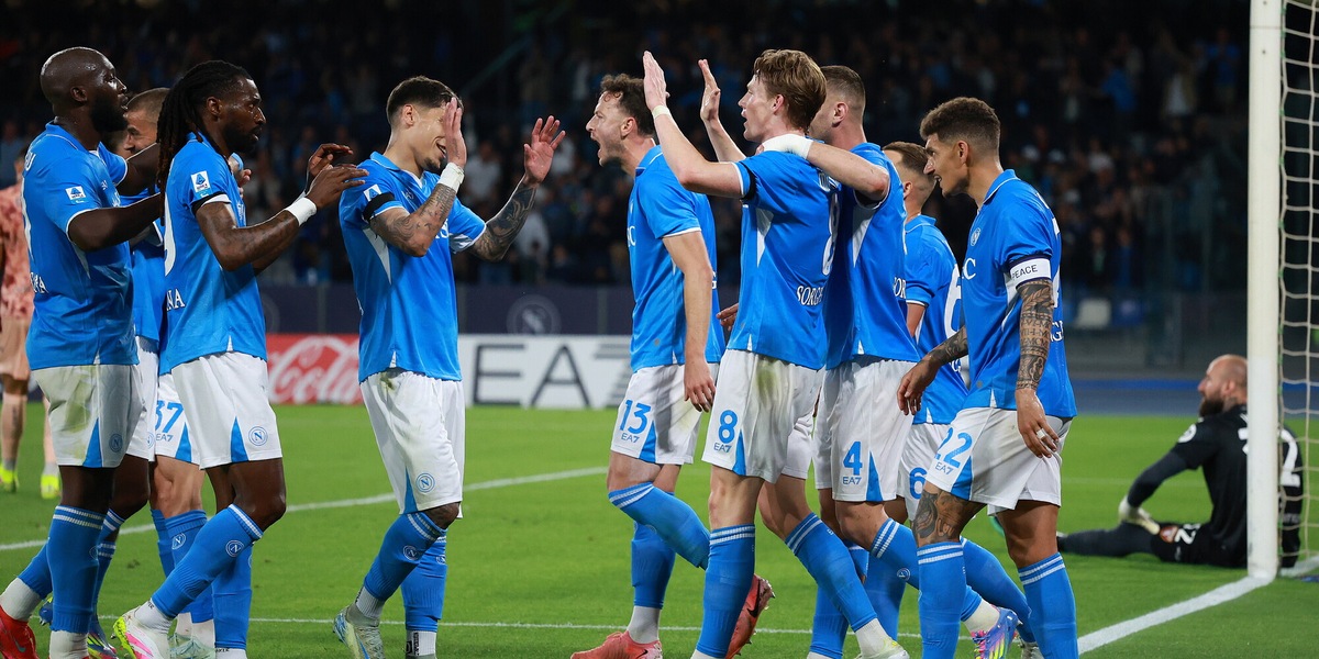Napoli, quelle parole di McTominay accanto alla statua di Maradona