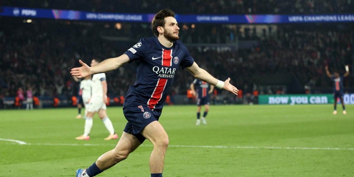 Kvaratskhelia torna sull'addio al Napoli: "Ecco perché ho scelto il Psg"