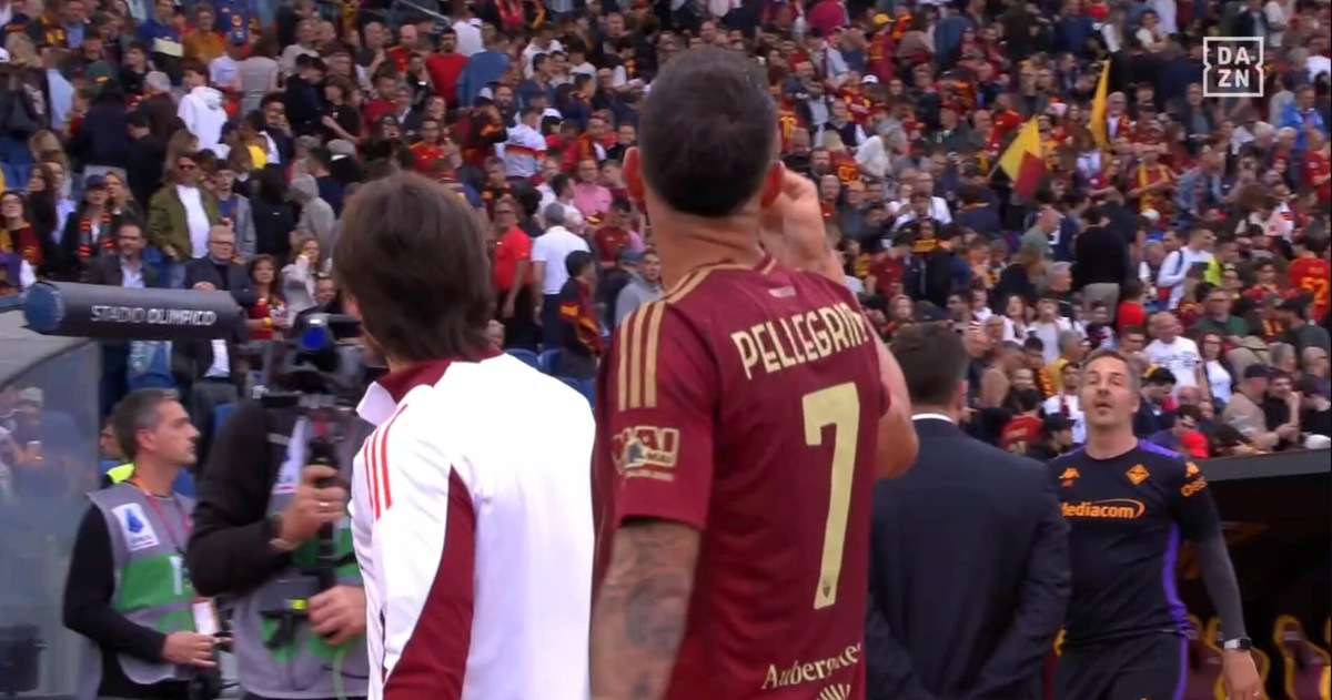 Pellegrini sostituito all'intervallo di Roma-Fiorentina: cosa è successo prima di tornare negli spogliatoi con Dybala