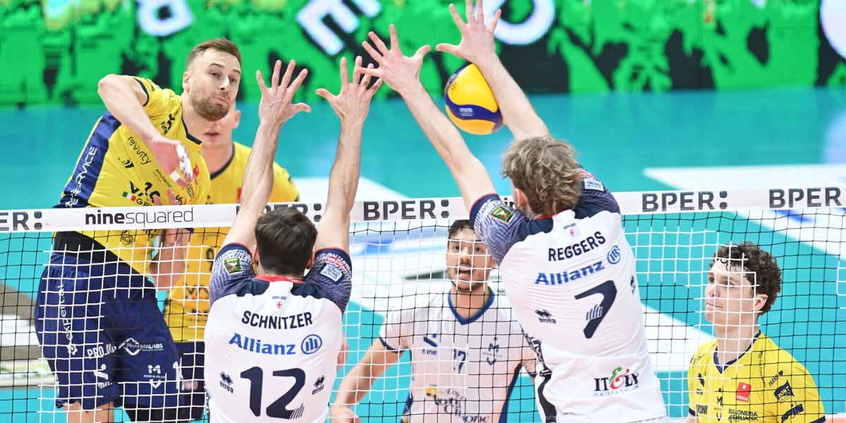 Play Off 5° posto: Milano sbanca il Pala Panini e si prende l'Europa