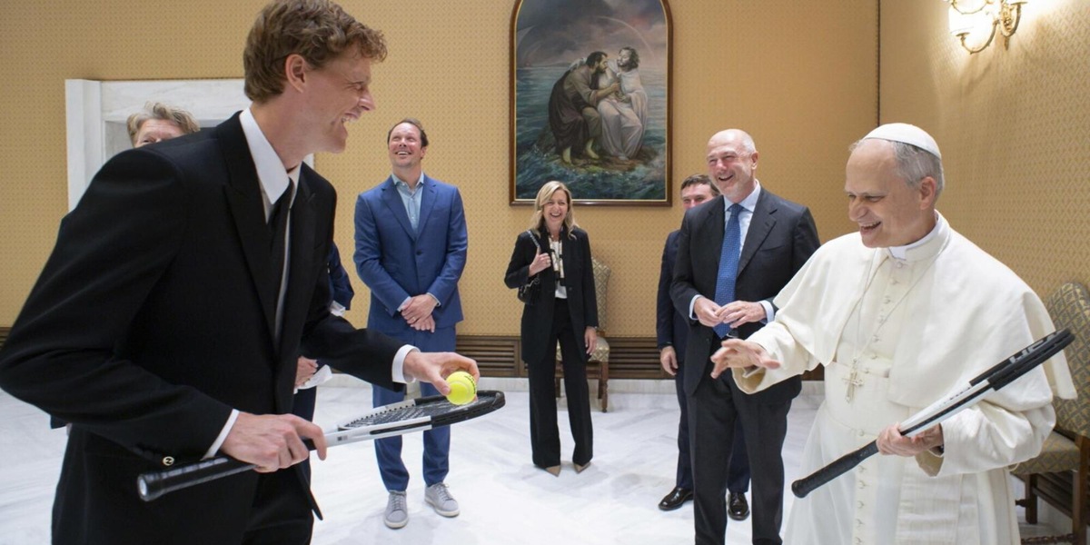 Sinner, ascolti record in tv e visita al Papa: l’uomo che rende il tennis lo sport più popolare del pianeta
