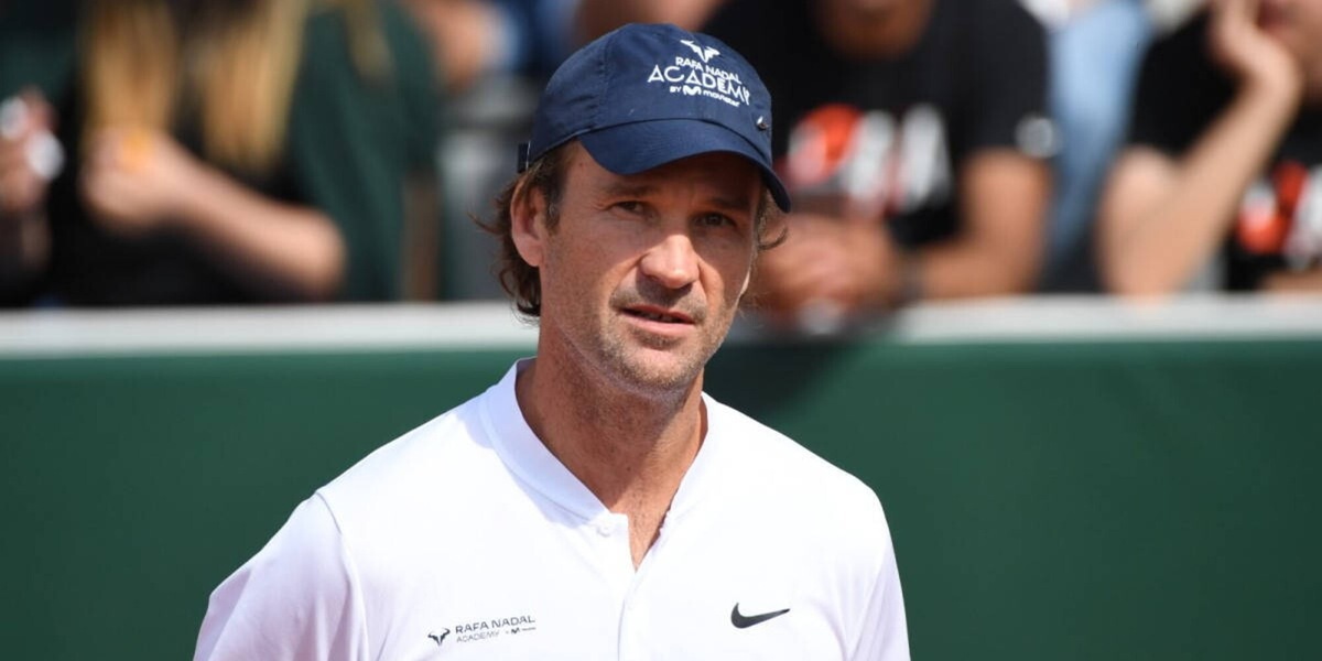 Moya nuovo allenatore di Sinner? Le parole dell’ex coach di Nadal