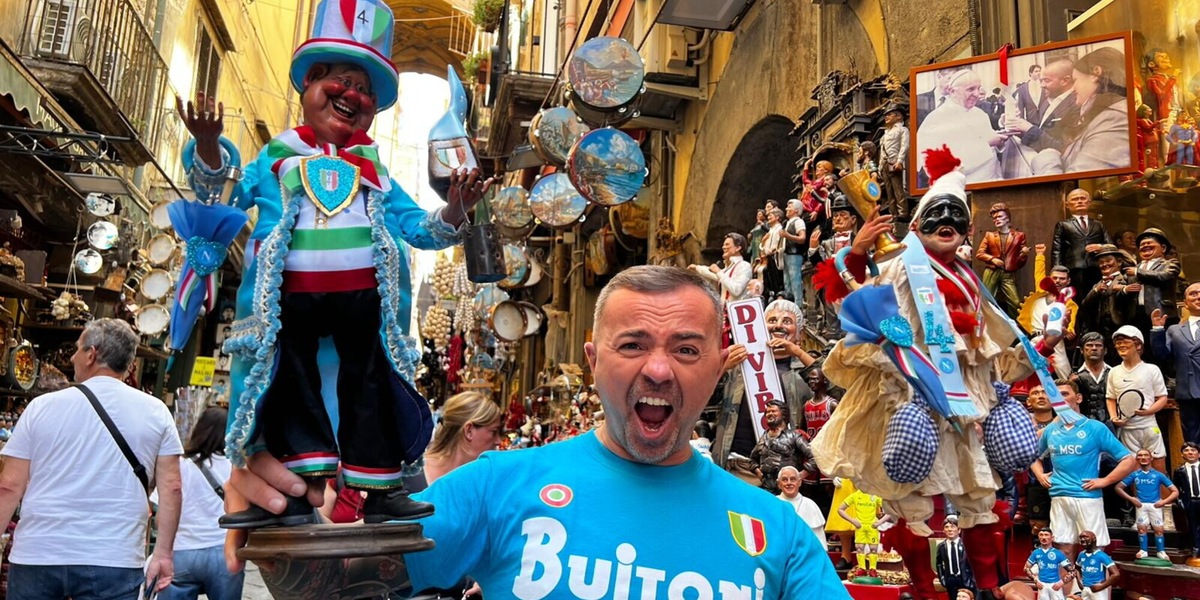 A Napoli lo scudetto è già nel presepe