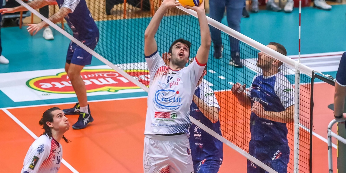 Volley Mercato: Matteo Lusetti nuovo palleggiatore di Taranto