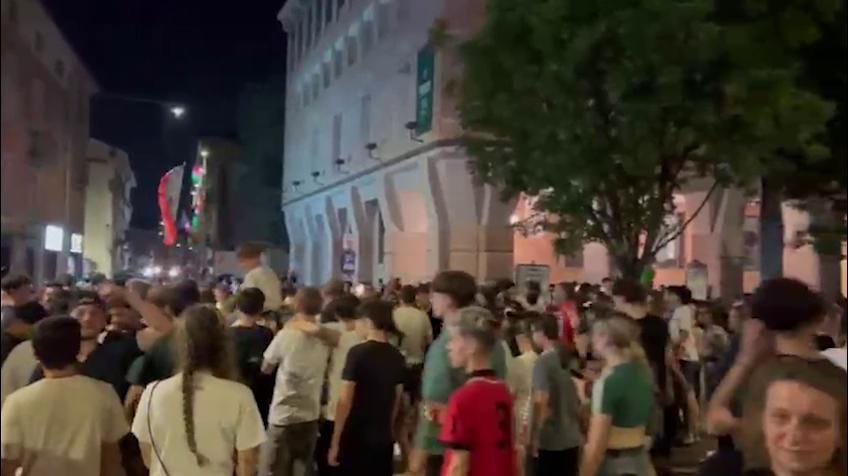 Cremonese in Serie A, scoppia la festa in città